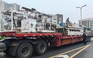 运输打桩机平板车联系方式